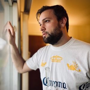 Meet your Posher, Kyle